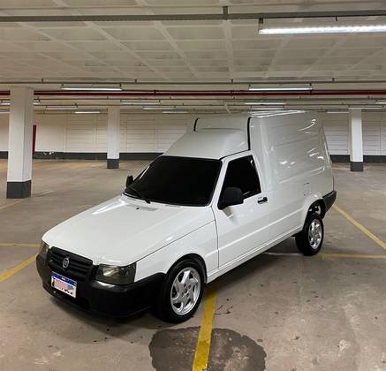 FIAT FIORINO 1.3 MPI FURGÃO 8V FLEX 2P MANUAL FIAT FIORINO 1.3 MPI FURGÃO 8V FLEX 2P MANUAL